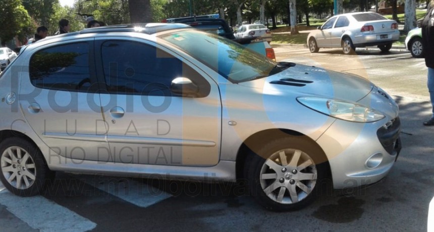 Incidente en Lavalle casi Sargento Cabral; una ciclista fue derivada al nosocomio local por precauci&oacute;n