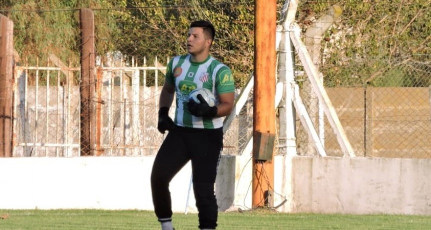 Enzo Santos: &lsquo;Todo sirve para sumar confianza y so&ntilde;ar no solo con la copa sino tambi&eacute;n con la liga&rsquo;