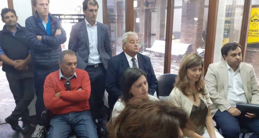 El Colegio de Abogados del Departamento Judicial de Azul recibi&oacute; a la Comisi&oacute;n de Administraci&oacute;n de Justicia del COLPROBA