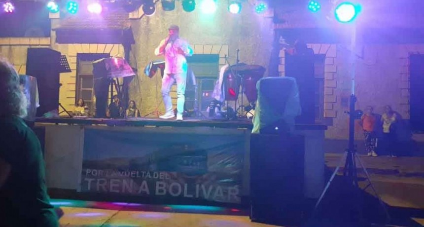 El pedido de la Vuelta del Tren a Bol&iacute;var se hizo sentir con una movida solidaria