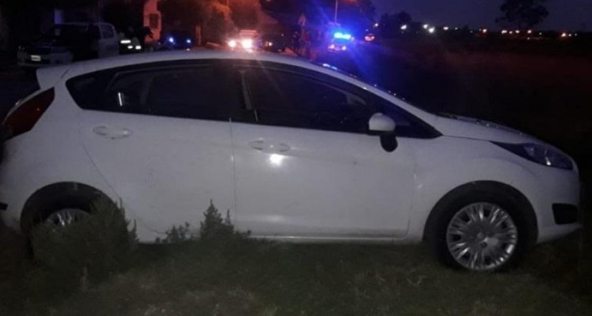 Se llev&oacute; un auto que hab&iacute;a quedado estacionado con las llaves puestas y fue aprehendido