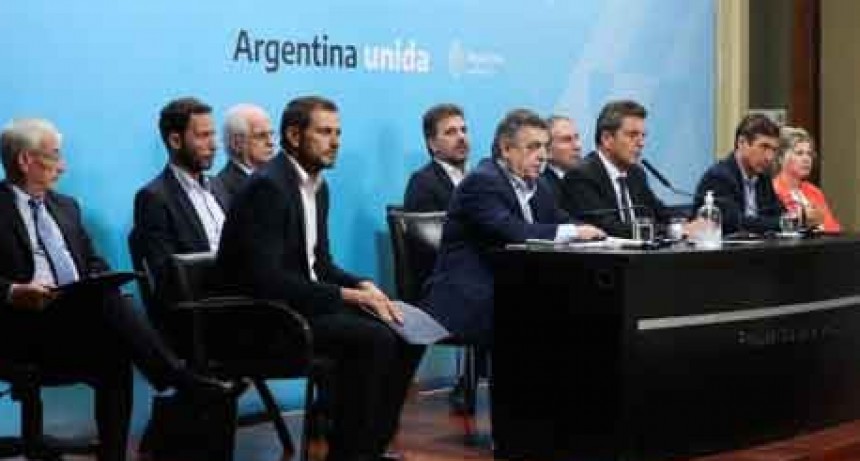 Eduardo Bucca; &lsquo;Aislarse es salvarse: hoy la &uacute;nica vacuna que tenemos&rsquo; 