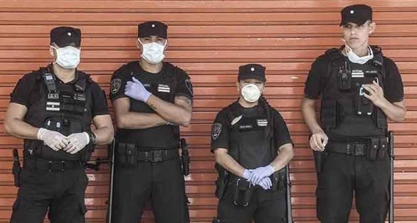 Casi 250 detenidos en todo el pa&iacute;s por violar el aislamiento obligatorio