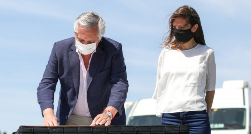 ANSES anunci&oacute; asistencia a los habitantes afectados por los incendios forestales