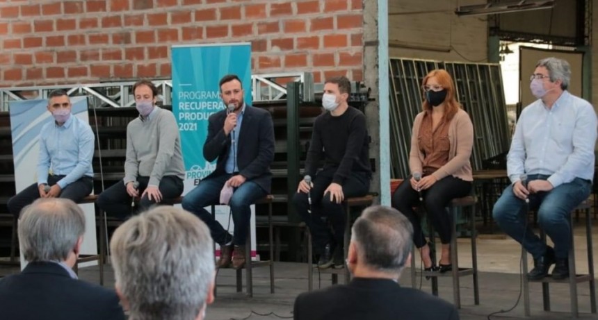 Este viernes: Importante jornada sobre producci&oacute;n en 25 de Mayo, Lorena Carona estuvo por Bol&iacute;var