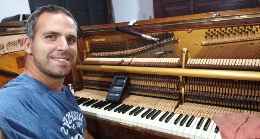 Damián Bellisoni, el oficio y el legado de la restauración de pianos