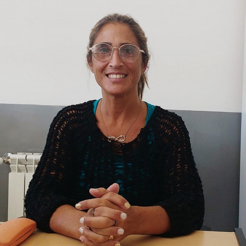 Débora Albano (Directora de educación): 