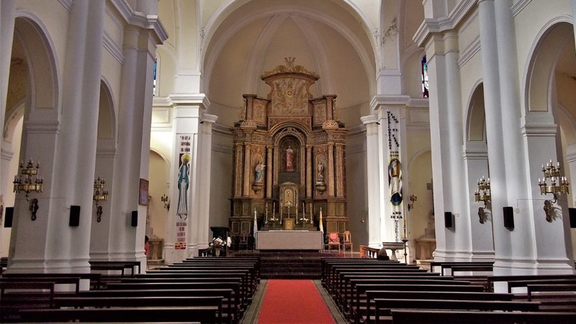 La Parroquia San Carlos Borromeo informa los horarios de las celebraciones de Semana Santa y Pascua 2023