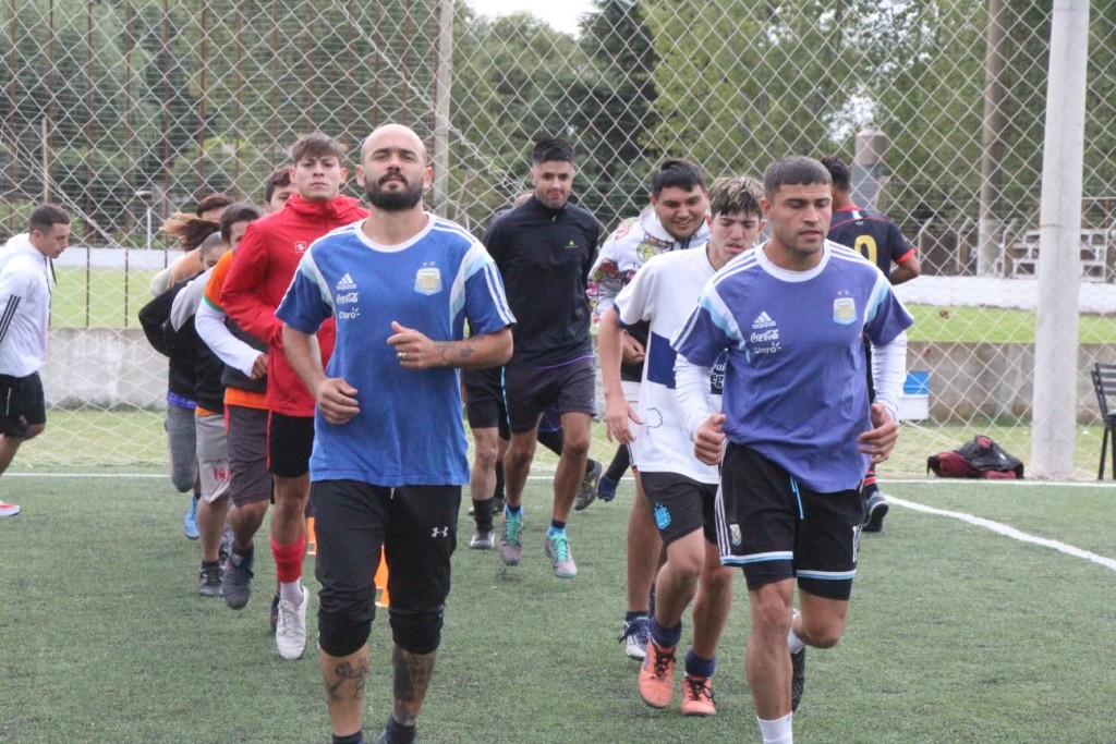 La Federación Argentina de Deportes para Personas con Discapacidad Mental realizó pruebas deportivas en Bolívar, en FM 10 hablamos con María Luján Boucíguez