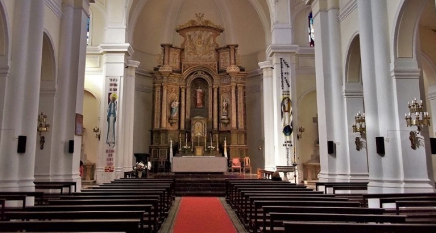 La Parroquia San Carlos Borromeo informa los horarios de las celebraciones de este domingo 2 de abril, domingo de Ramos