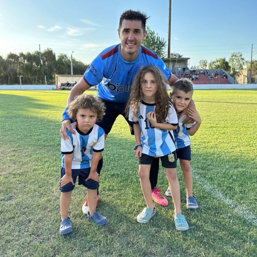 Facundo Iriarte: “Tenemos muchísimo por mejorar todavía, se incorporaron chicos nuevos que recién ahora están puliendo el sistema que quiere que juguemos José”