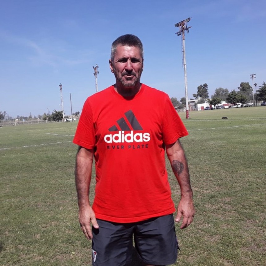 Claudio Otermin: “Es una prueba abierta, vienen todos los chicos y si vemos alguno con condiciones y que se pueda equipararse con lo que tenemos en el club, lo llevamos”