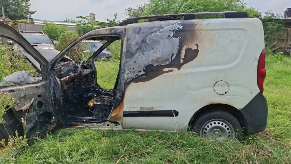 Dudignac: Tras un grave accidente vial registrado en el acceso, fallecieron padre e hijo de una familia de 9 de Julio, que comercializaba helados