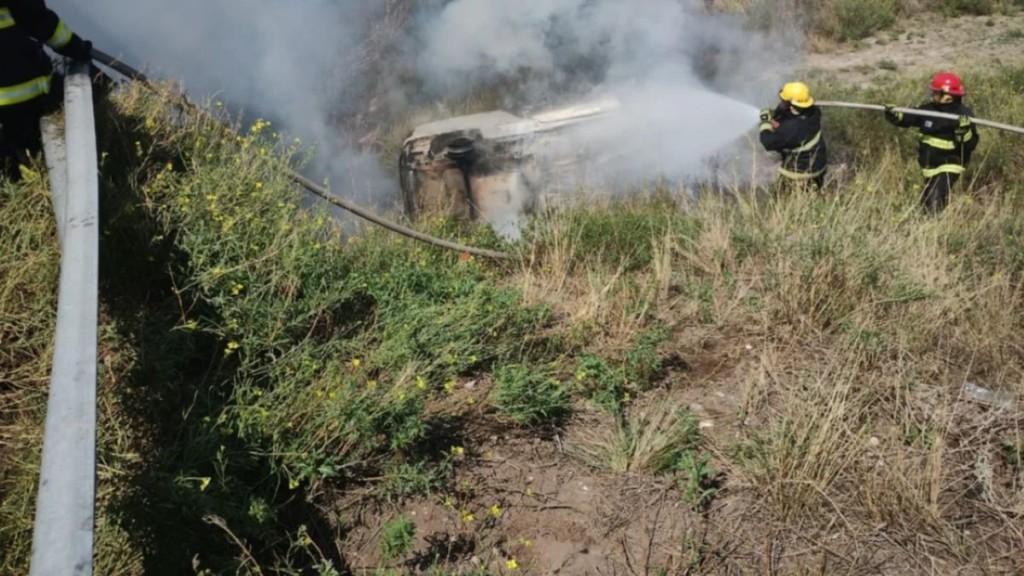 Las mujeres que murieron carbonizadas en la ruta 35 viajaban a Pehuen Co para arrojar al mar las cenizas de un familiar