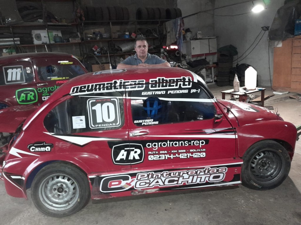 Gustavo Pendas: "Hay autos muy competitivos, hay pilotos j&oacute;venes que no se equivocan y nosotros vamos a tratar de estar ah&iacute; en la pelea"