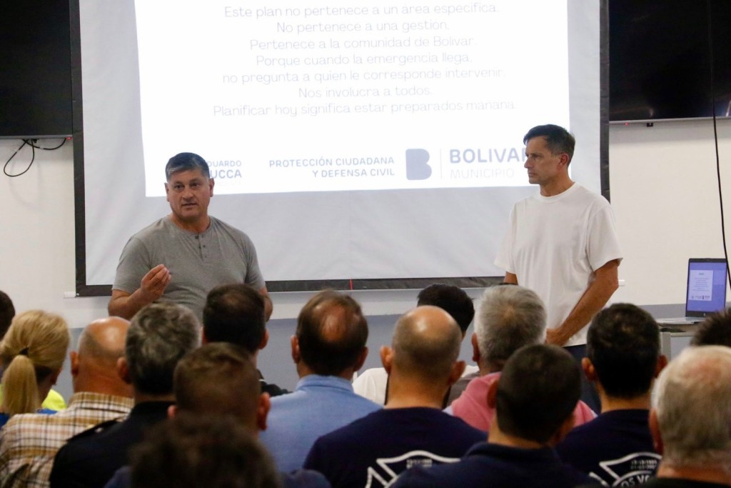 El Intendente Bucca present&oacute; el Plan de Emergencia y Contingencia del Partido de Bol&iacute;var