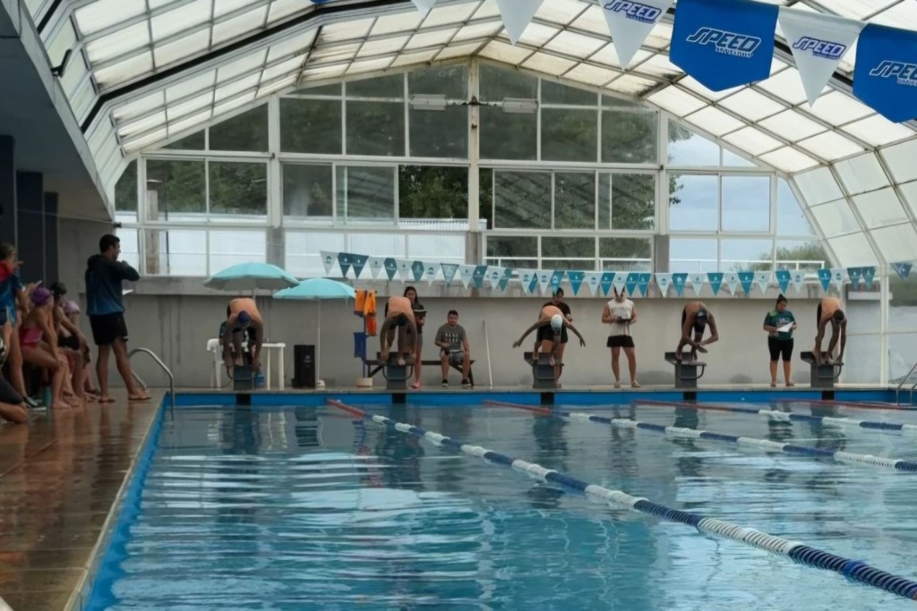 Bol&iacute;var fue sede de la primera fecha del Torneo Regional Amistoso de Nataci&oacute;n