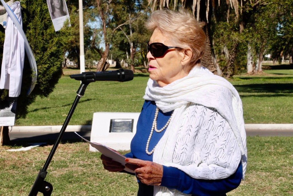 Amel&iacute;a &Aacute;lvarez: "Quien siembra odio, cosecha repudio y olvido"