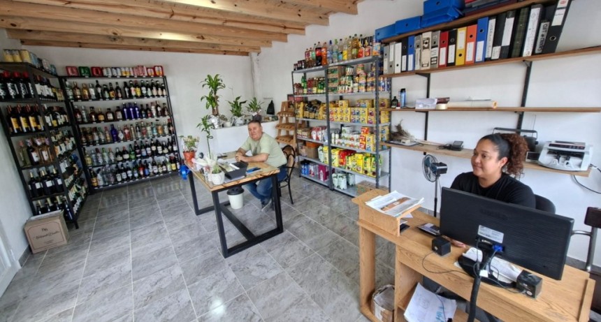 Distribuidora Los Amigos (Mayorista y Minorista de Bebidas) ya est&aacute; instalada en su nuevo dep&oacute;sito, oficinas y base operativa