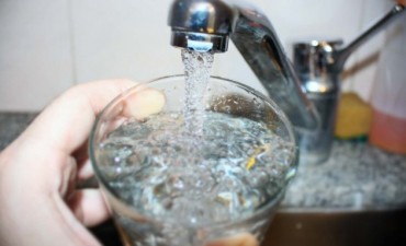 Hernández sobre tema agua: “Se tergiversó la información original; la gente se tiene que tranquilizar un poco porque esto solo es una alerta”