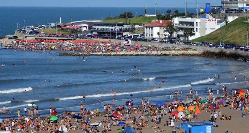 (Y la crisis donde est&aacute;) M&aacute;s de 200 mil personas visitaron Mar del Plata durante el fin de semana