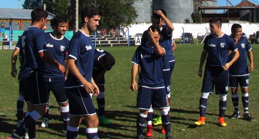 Gan&oacute; Balonpie y se suspendi&oacute; Independiente versus Atl&eacute;tico