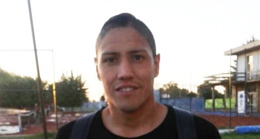 Fútbol: Independiente presentó a Emiliano Cardozo