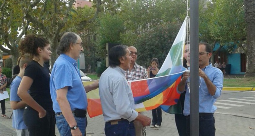 Homenaje a los Pueblos Originarios en el Centro C&iacute;vico.