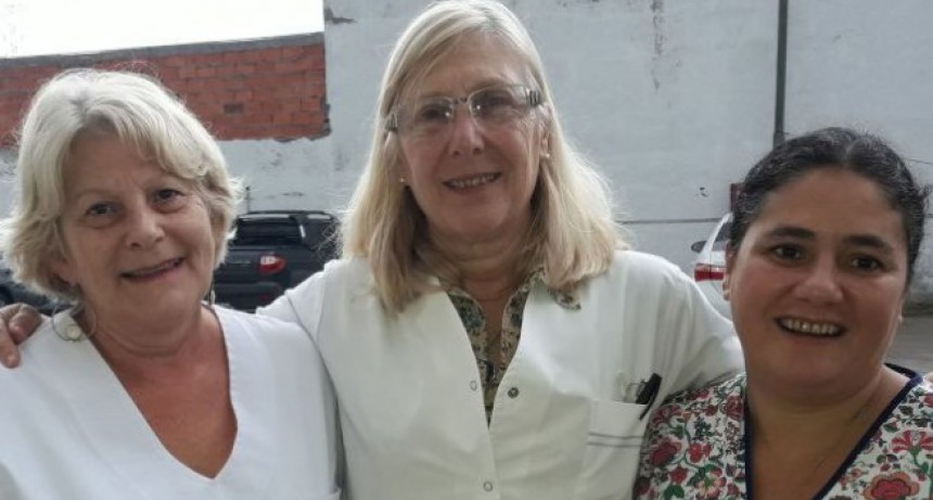 Beatriz Loc&iacute;cero deja el hospital despu&eacute;s de 42 a&ntilde;os de servicio.