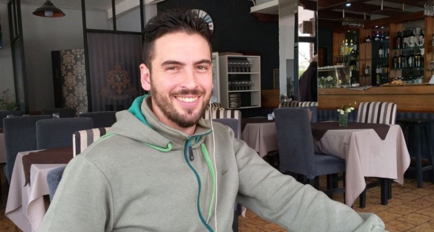 Valencia te invita a disfrutar de una Cena-Show junto a Walter Tello