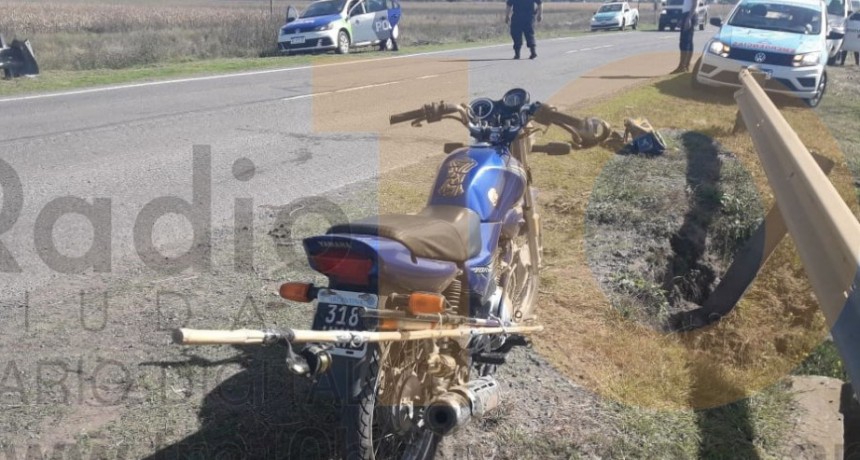 Dos j&oacute;venes hospitalizados al caer de una motocicleta cuando circulaban por RN 226