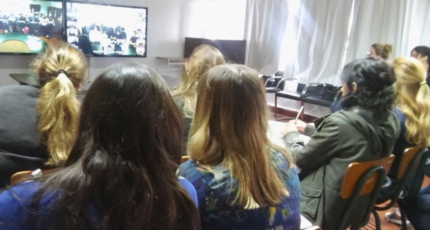 Estudiantes de enfermer&iacute;a participaron de un encuentro de &ldquo;Cuidados Paliativos&rdquo;