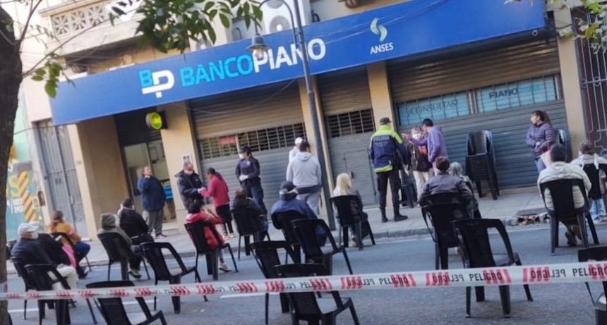 Nuevas medidas dispuestas por el Banco Central para el cobro de jubilados