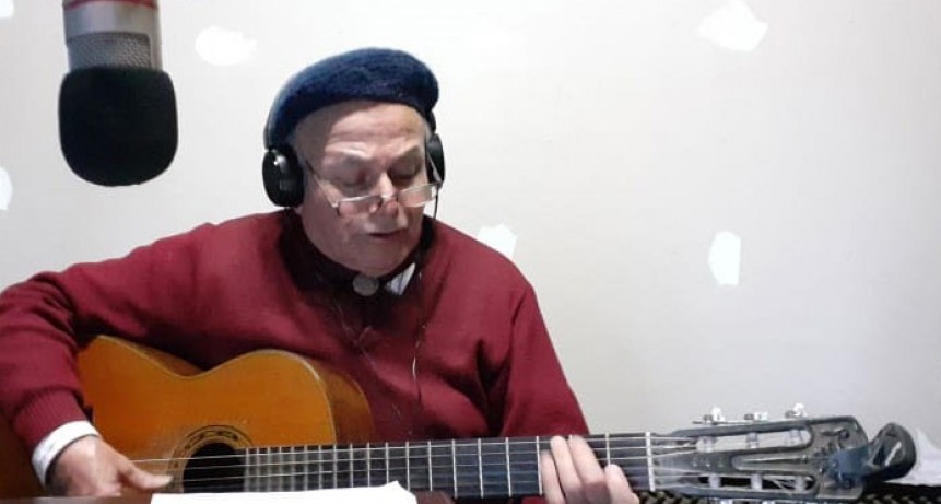 Oscar Cardoso; Con la guitarra en la mano y el folclore en el coraz&oacute;n