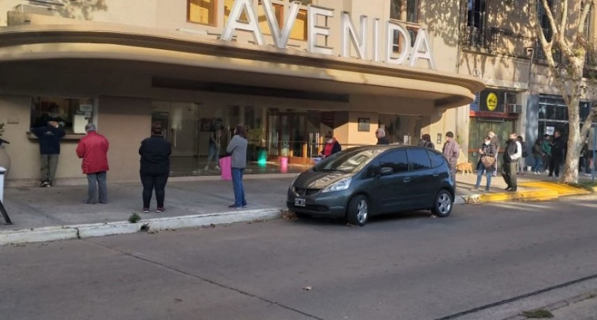 Ya se encuentra habilitada la caja del Cine Avenida para el pago de tasas municipales