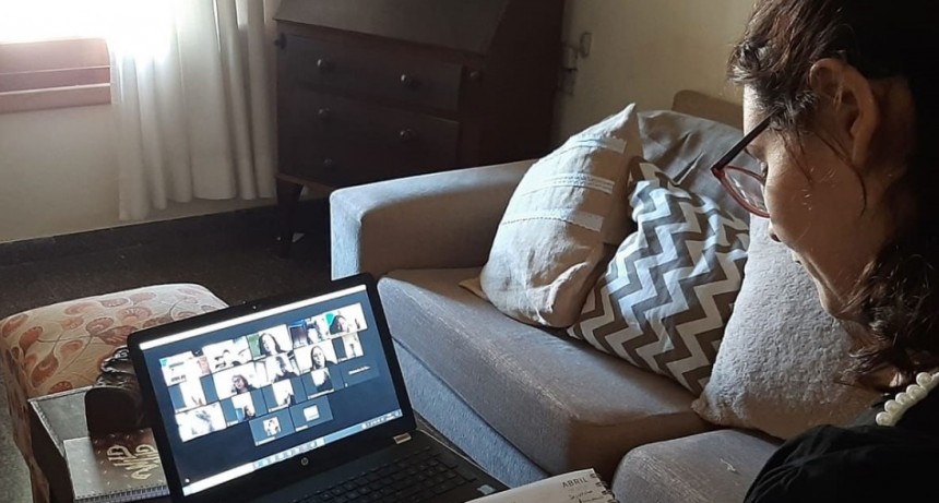 Bol&iacute;var particip&oacute; de una jornada virtual sobre &lsquo;pol&iacute;ticas de cuidado en el marco del COVID 19 y el papel de los hogares&rsquo;