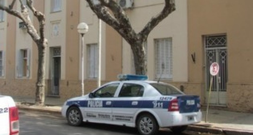 Informaci&oacute;n Oficial; Robo en un comercio y hurto en una obra en construcci&oacute;n 