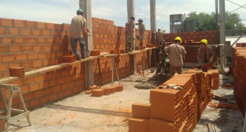 A&uacute;n a la espera de la resoluci&oacute;n del Gobierno Provincial; la municipalidad cre&oacute; el registro de oficios relacionados a la construcci&oacute;n