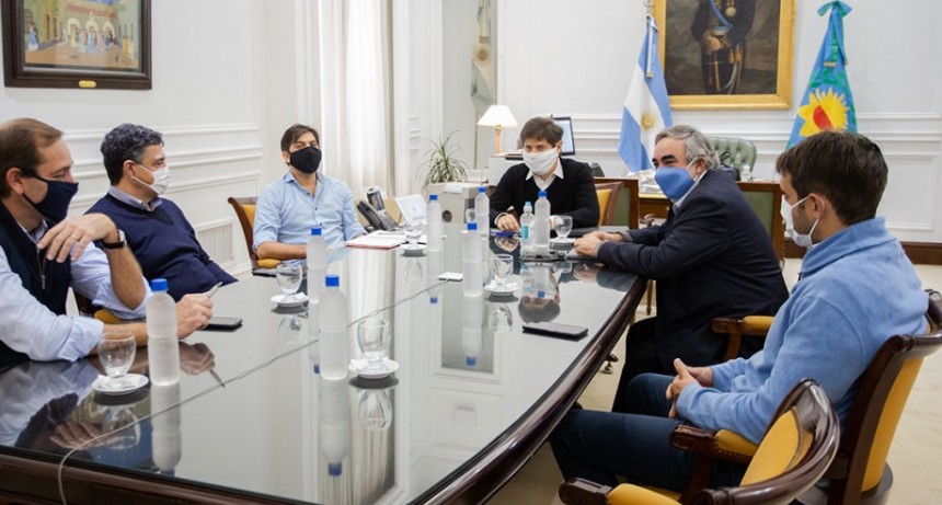 Kicillof con intendentes de Juntos por el Cambio