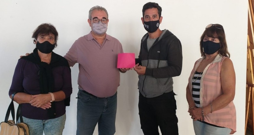 LALCEC recibi&oacute; el dinero de la rifa del Club Estudiantes: "Estamos muy agradecidos con Beatriz Mart&iacute;nez y el Club Estudiantes, por permitirnos participar junto a ellos de este evento"