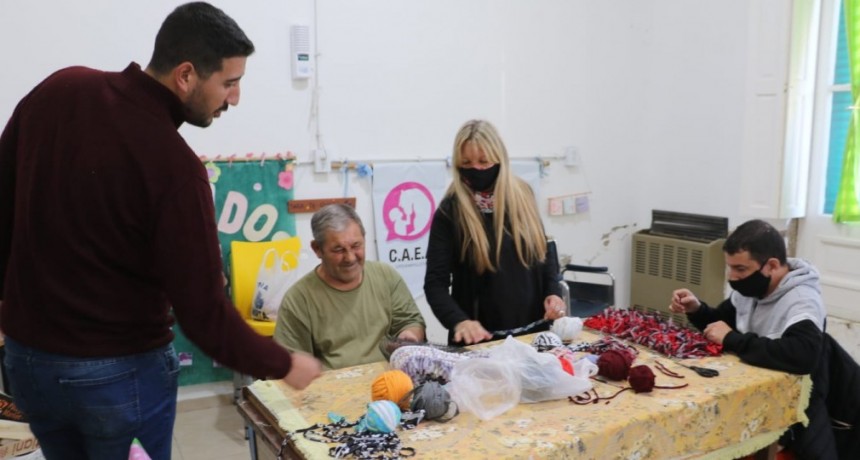 La Secretaría de Desarrollo de la comunidad atendió en las Delegaciones de Urdampilleta y Pirovano