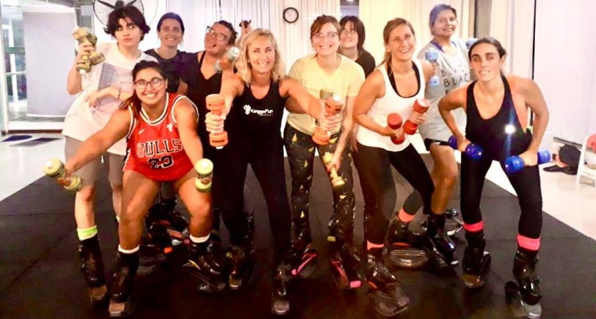 Gabriela Campello: “El kangoo es una disciplina muy especial, porque se trabaja sobre unas botas que están diseñadas especialmente para absorber el impacto”