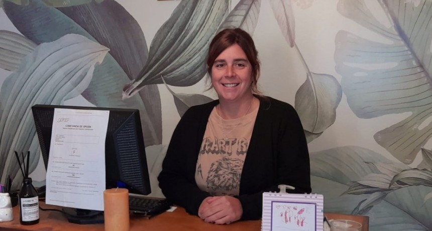 Yamile Dotti, diseñadora gráfica y emprendedora de Bolívar 