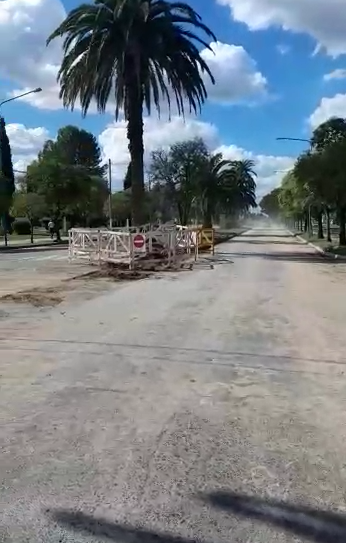 Alerta de tránsito en avenida Brown, Ameghino y Luís Mallol, debido a obras en la red de agua 