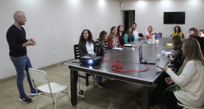 Se llevó a cabo un Encuentro Interdisciplinario del programa Municipios Unidos por la Niñez y las Adolescencias