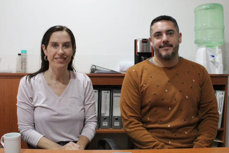 Prevenir es Salud: El Municipio realizará una jornada de Descacharreo y Cecilia Luna junto a Enzo Solondoeta, hablaron con los medios sobre su alcance