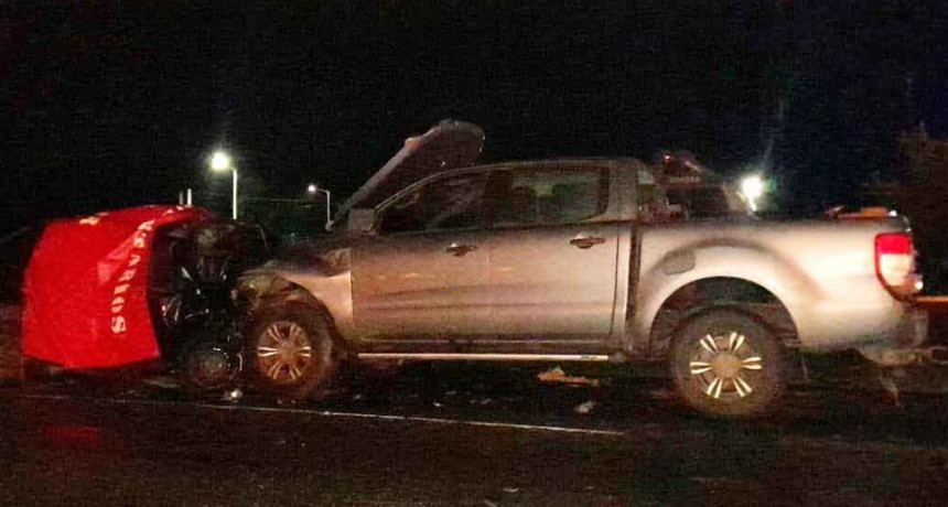 Ruta 226: Fuerte impacto entre dos vehículos derivó con una persona fallecida y la restante herida, fue trasladada al hospital Capredoni