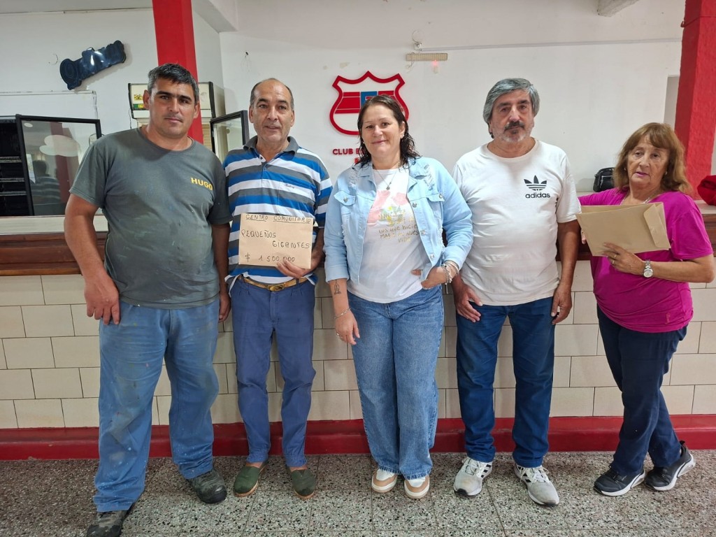 El Club Estudiantes hizo entregas de los premios correspondientes al quinto sorteo de su rifa anual