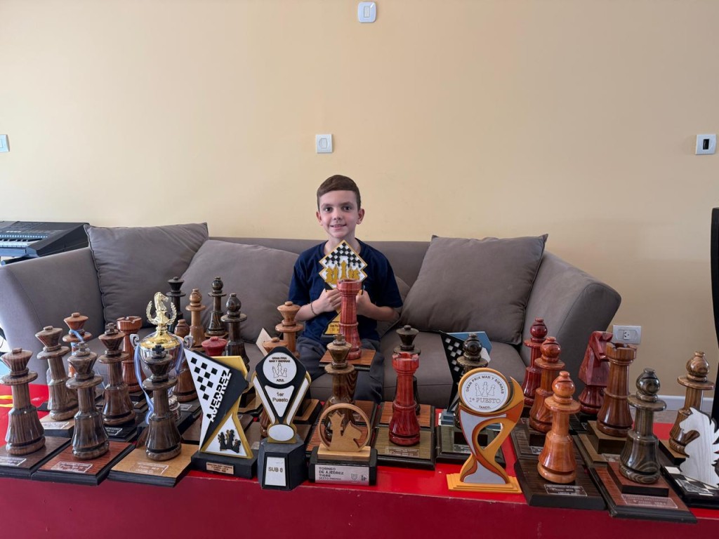 Gino Caverlotti, la promesa de Bol&iacute;var que pisa fuerte en la &eacute;lite nacional