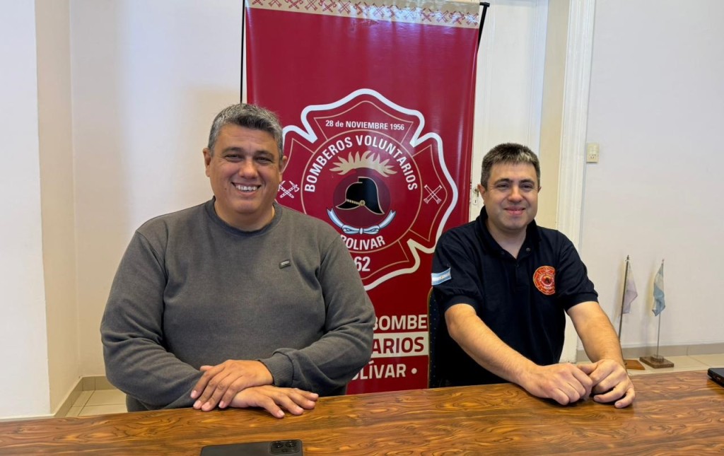 Bomberos Voluntarios de Bol&iacute;var lanza un Mega Chancho M&oacute;vil 